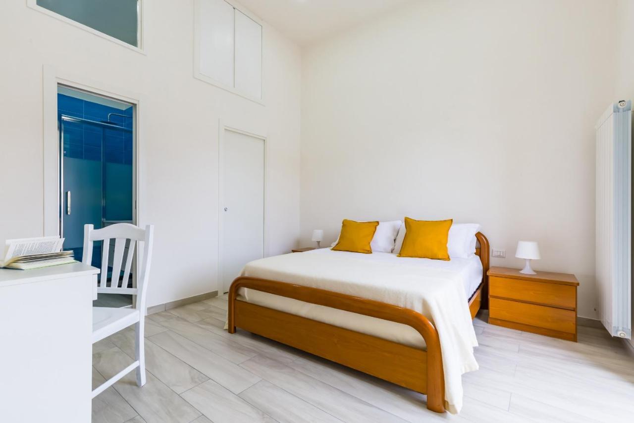 Chiara Modern Apartment By Wonderful Italy 那不勒斯 外观 照片